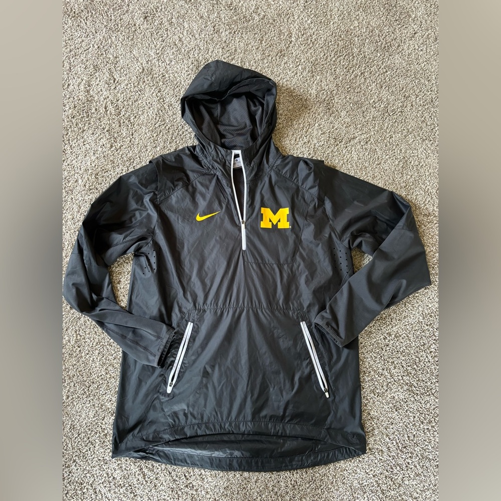 Michigan windbreaker